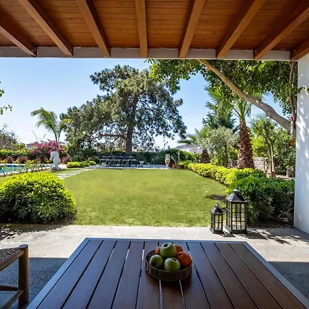 Luxury With Private Pool In *